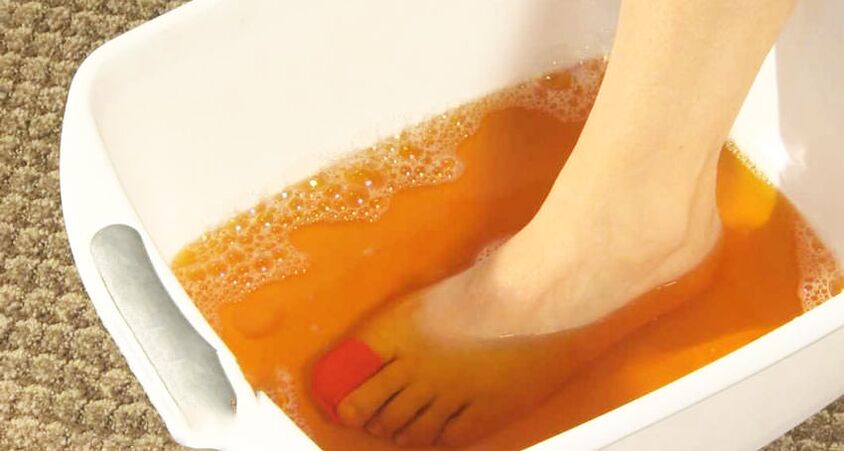 Foot bathtub