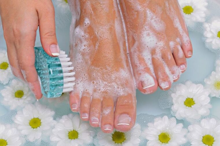 Foot bathtub