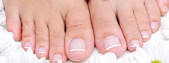 What is nail fungus